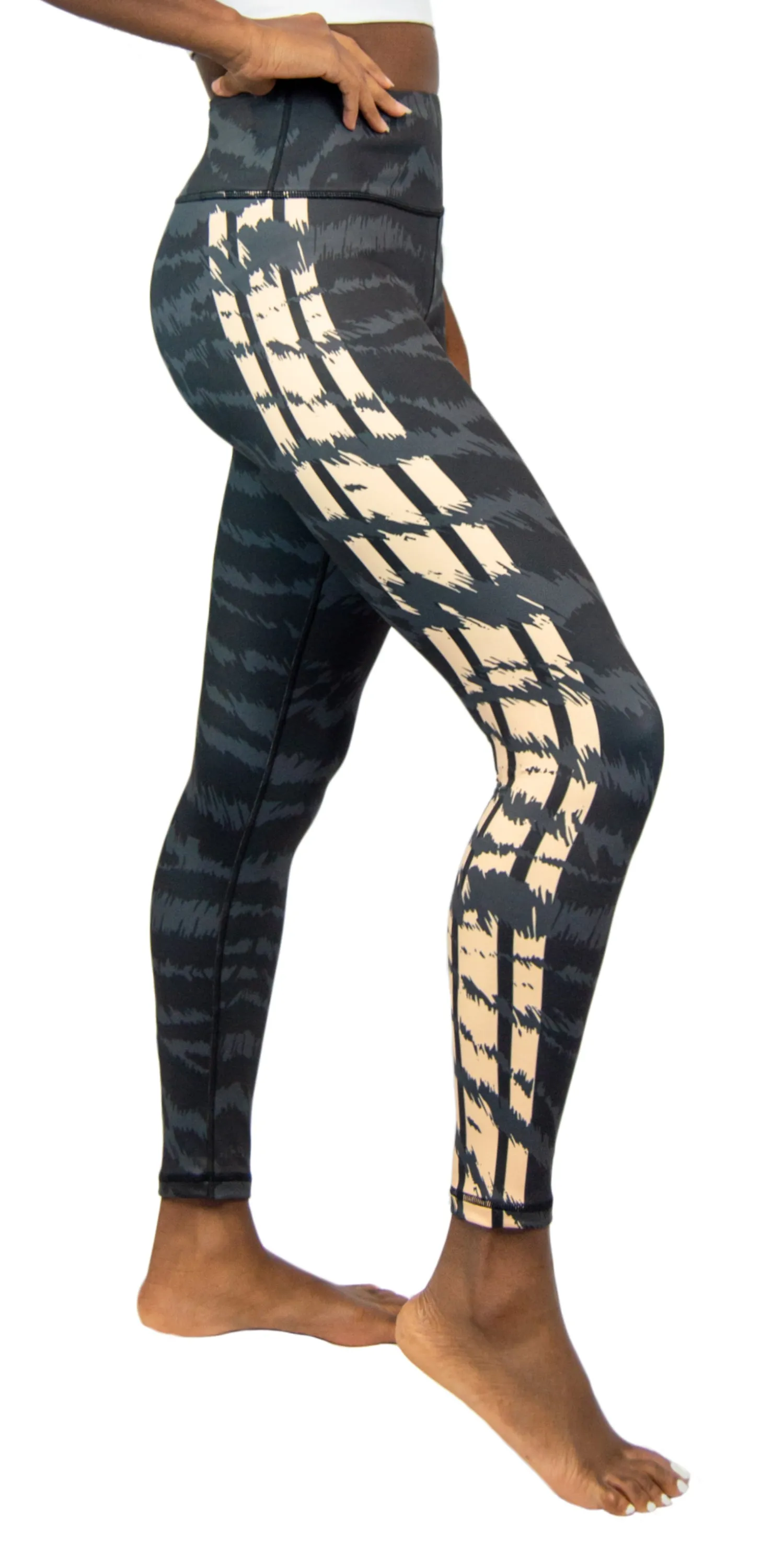Awakening - Legging [Final Sale]