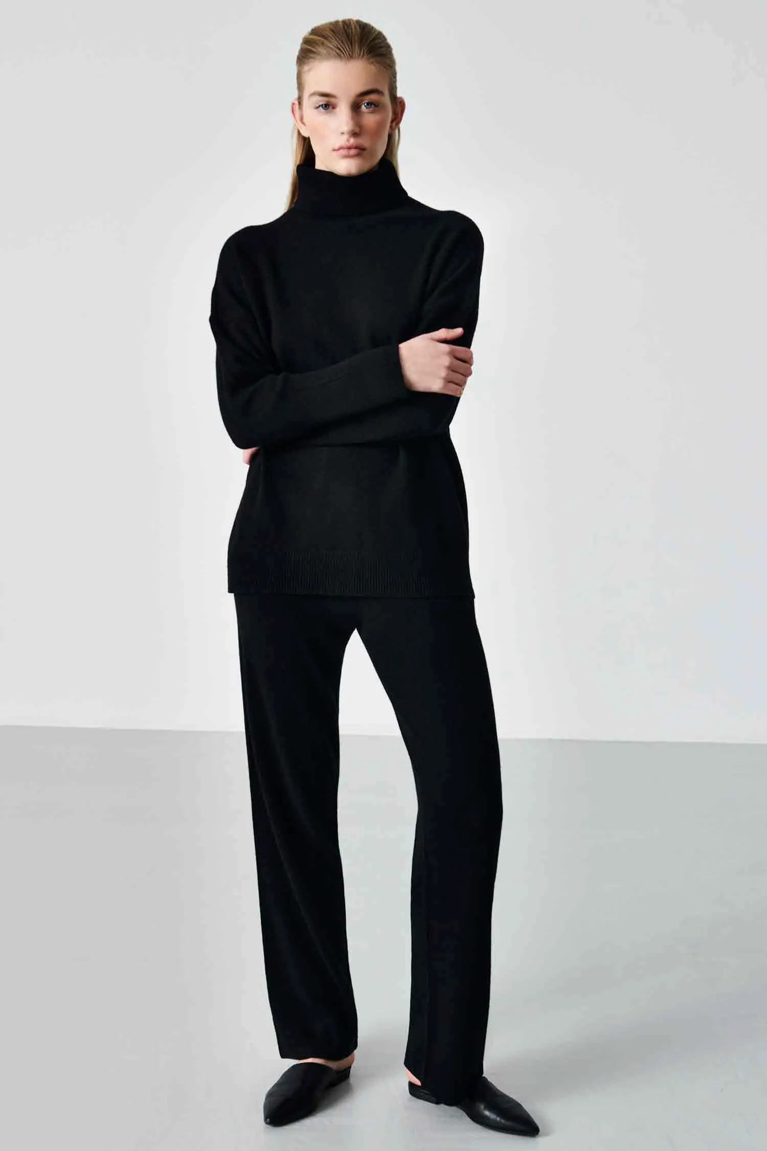 Black Cashmere Wide-Leg Pants