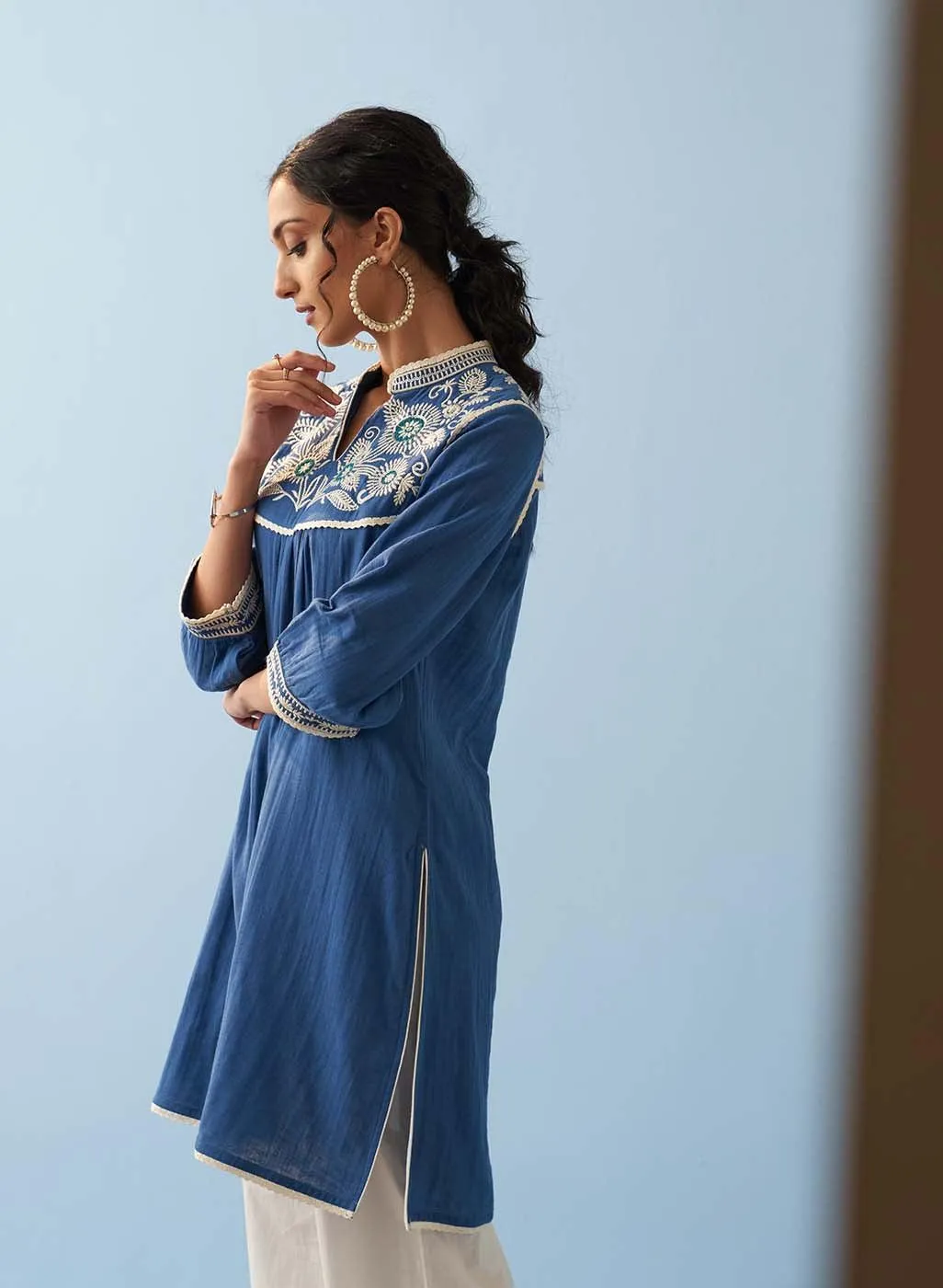 Blue Embroidered Thigh Length Crinkled Kurti