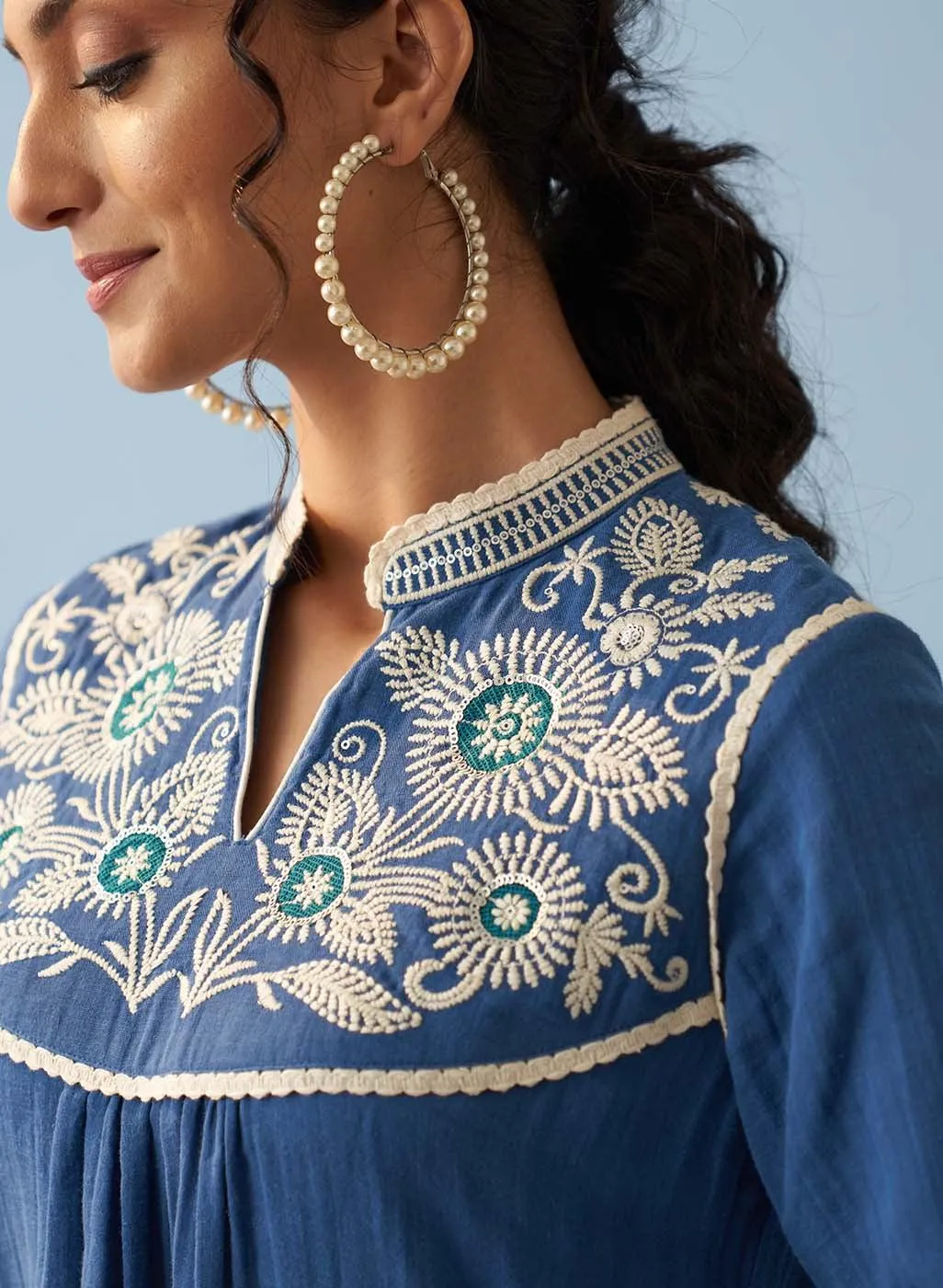 Blue Embroidered Thigh Length Crinkled Kurti