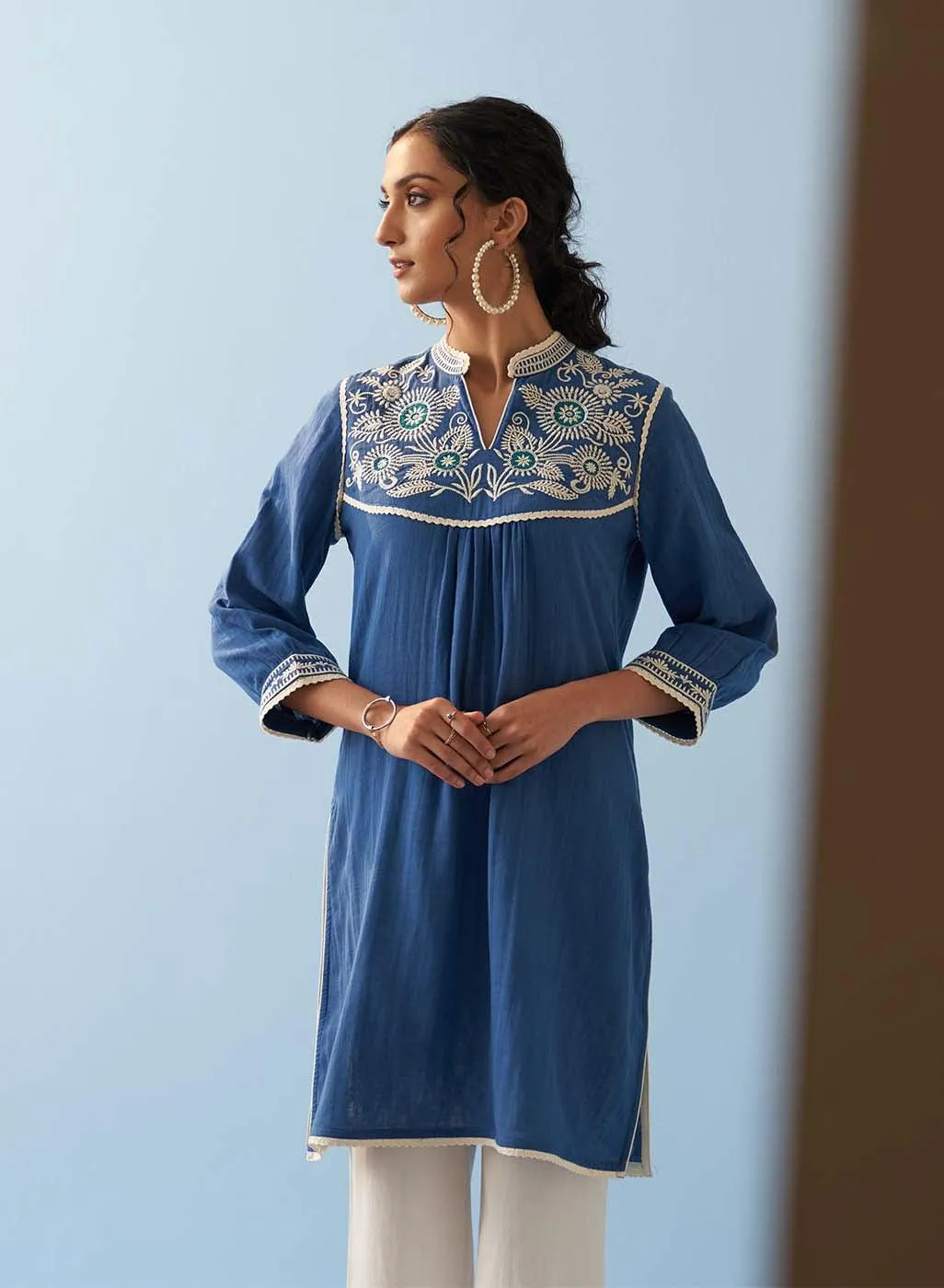 Blue Embroidered Thigh Length Crinkled Kurti