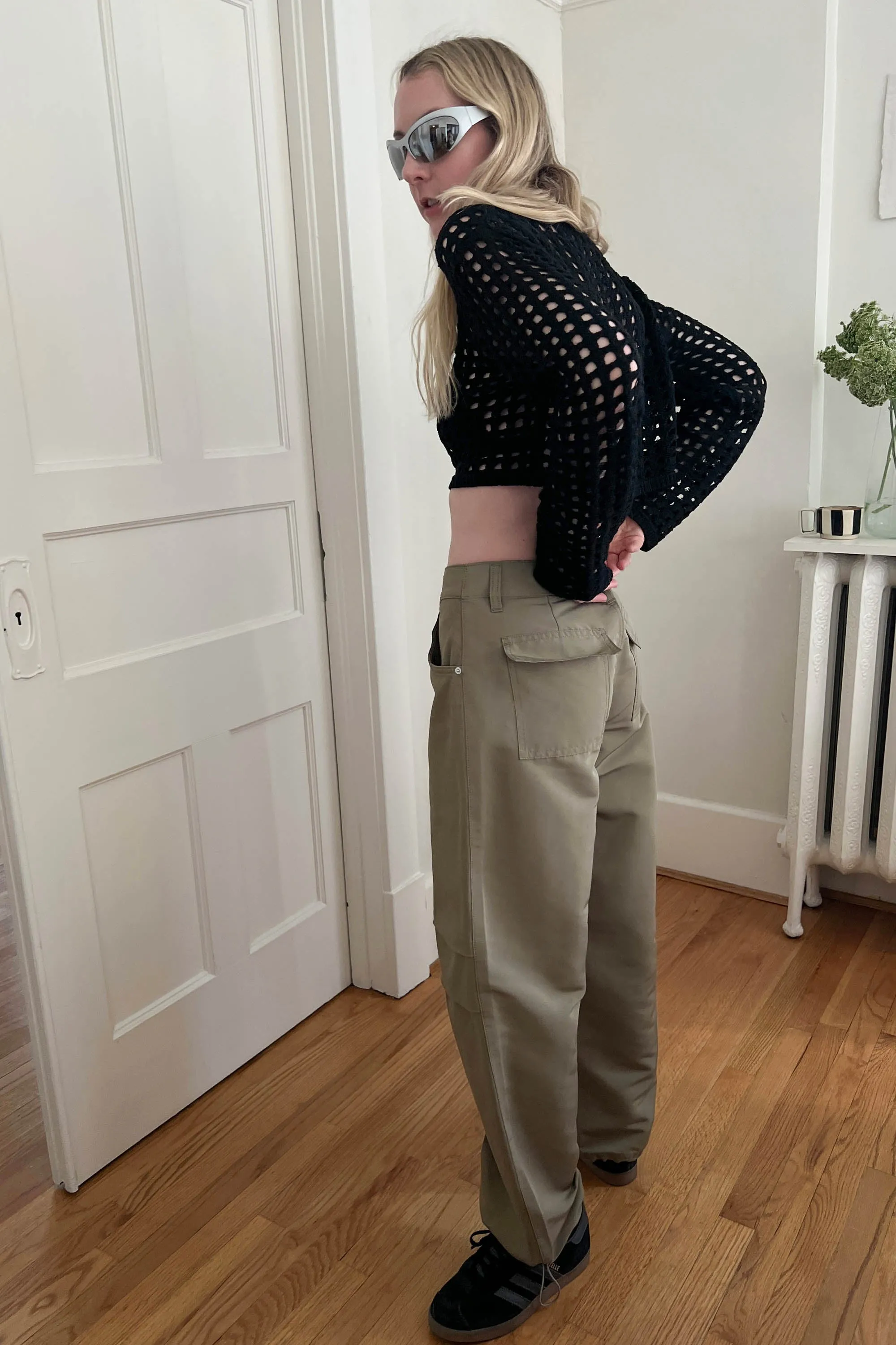 CROPPED CROCHET SWEATER