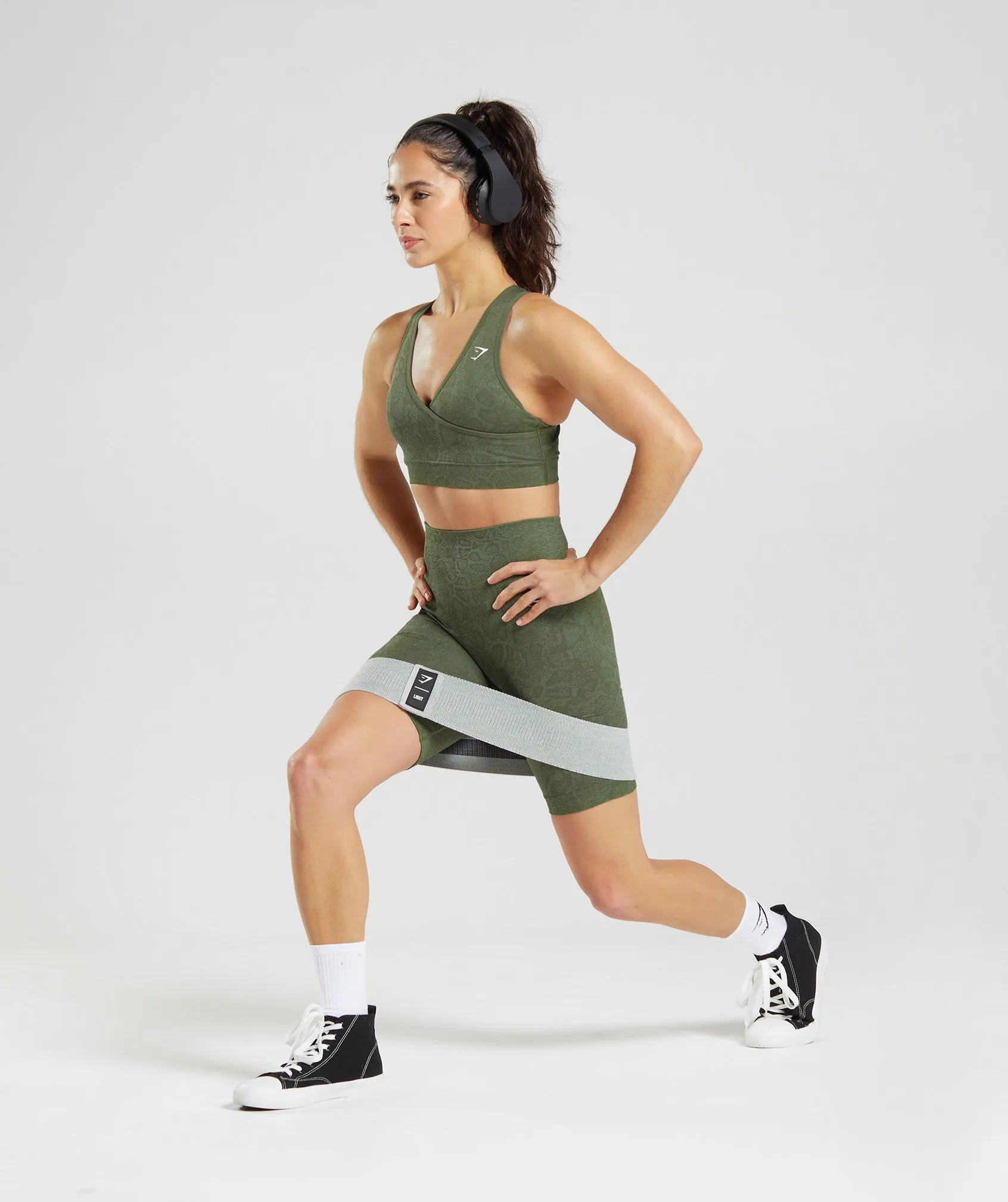 Gymshark Adapt Animal Seamless Cycling Shorts - Willow Green/Core Olive