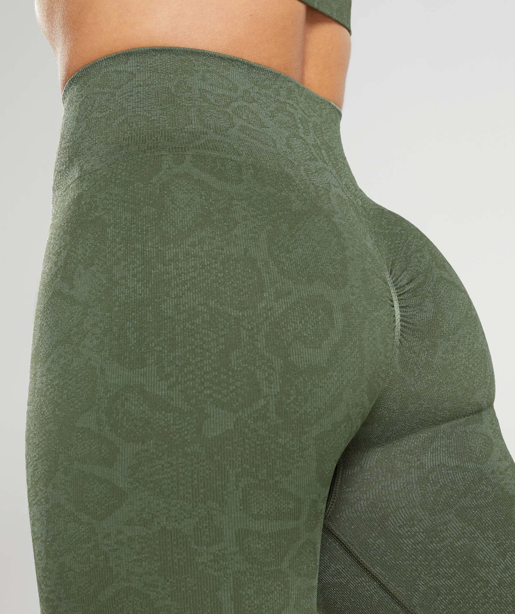 Gymshark Adapt Animal Seamless Cycling Shorts - Willow Green/Core Olive