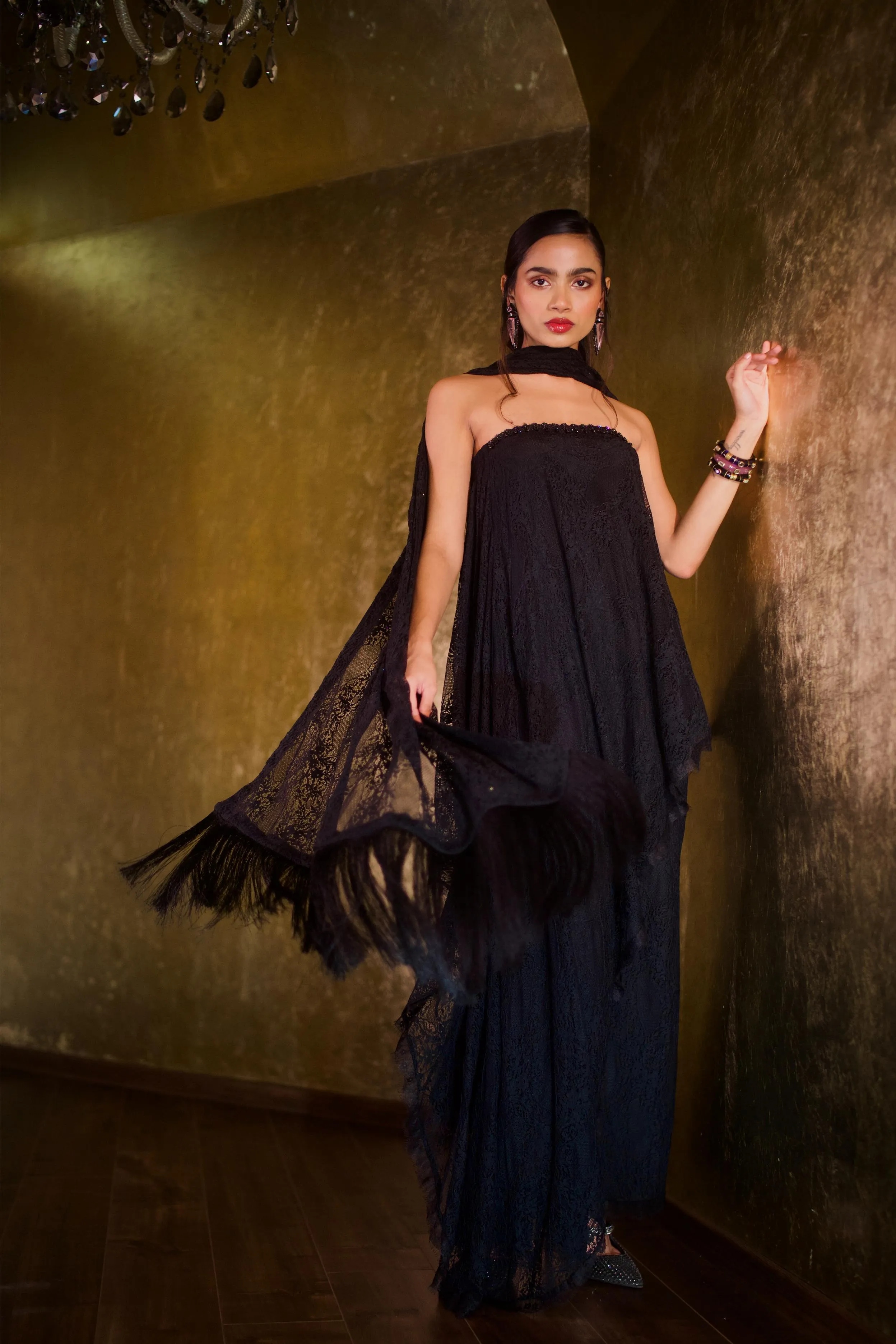 OBSIDIAN BLACK TUBE ASYMETTICAL TUNIC WITH DUPATTA