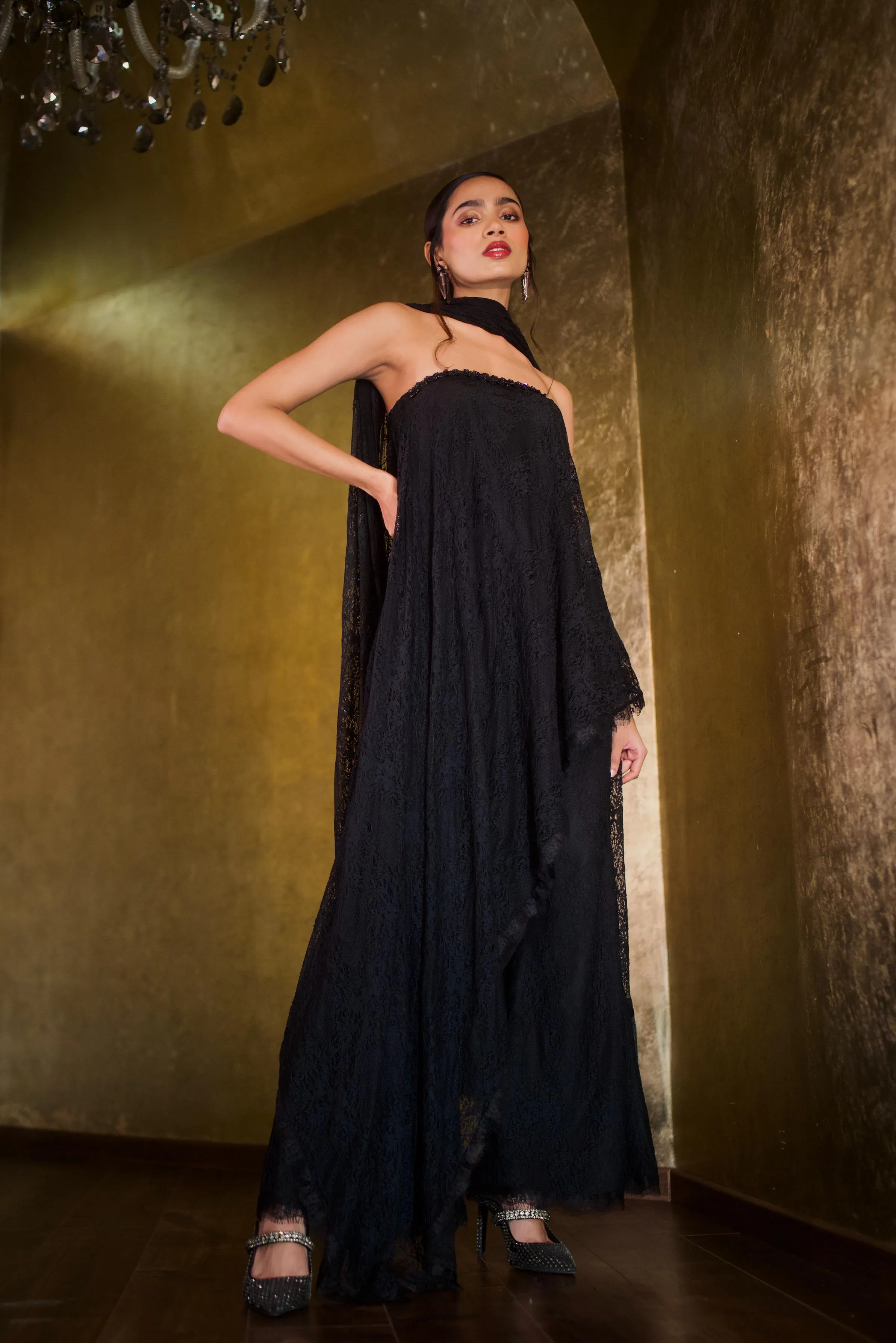 OBSIDIAN BLACK TUBE ASYMETTICAL TUNIC WITH DUPATTA